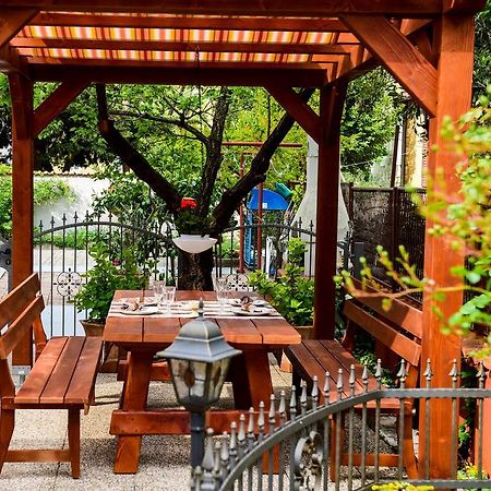 Apartman Ksenija Задар Екстериор снимка