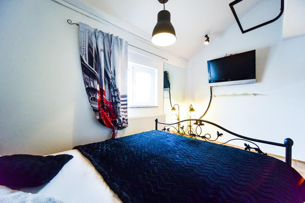 Apartman Ksenija Задар Екстериор снимка