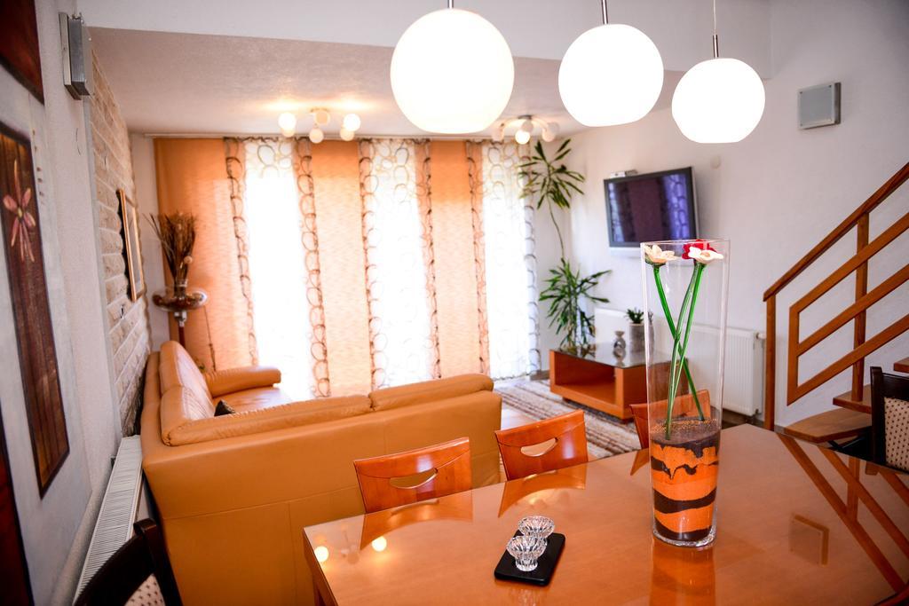 Apartman Ksenija Задар Екстериор снимка