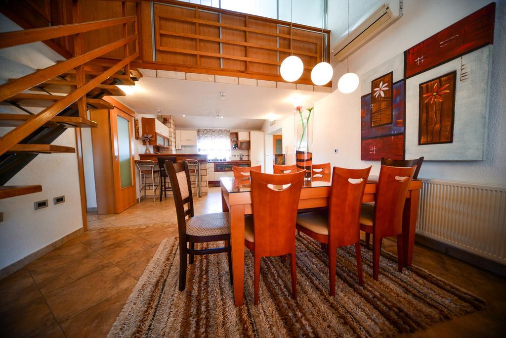 Apartman Ksenija Задар Екстериор снимка